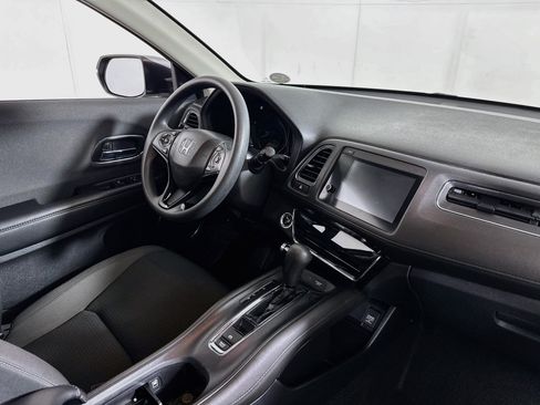 Used 2022 Honda HR-V EX image 28