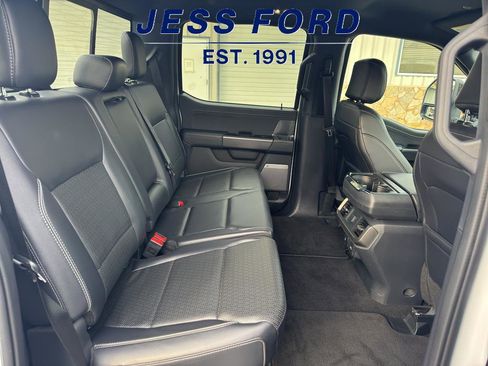 Used 2025 Ford F150 Lariat image 19