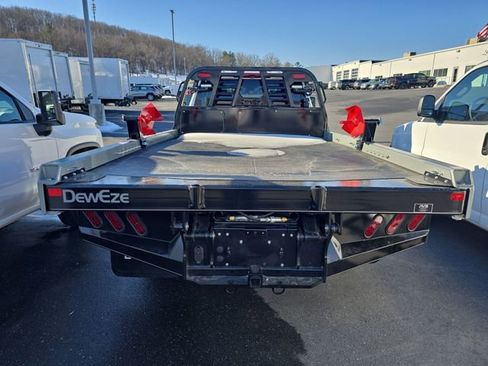 New 2026 GMC Sierra 3500 Pro w/ Convenience Package image 4