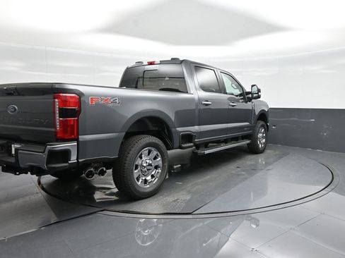 New 2026 Ford F250 Lariat w/ Chrome Package AWD/4WD image 7