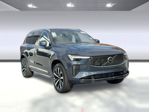 New 2026 Volvo XC90 B5 Core w/ Protection Package image 7