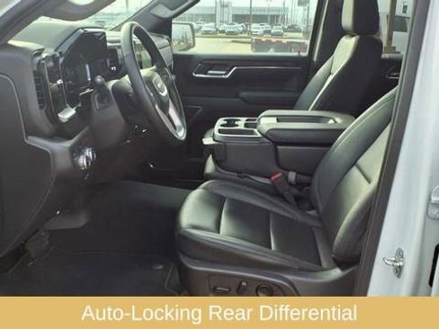 Used 2025 GMC Sierra 1500 SLT image 21