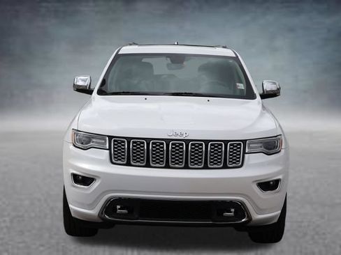 Used 2018 Jeep Grand Cherokee Overland AWD/4WD image 26
