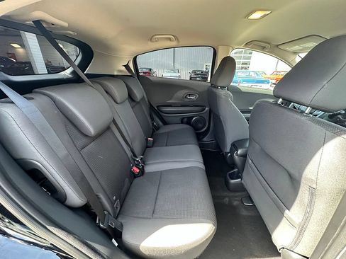 Used 2020 Honda HR-V LX image 21