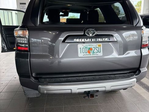 Used 2022 Toyota 4Runner TRD Off-Road Premium image 3