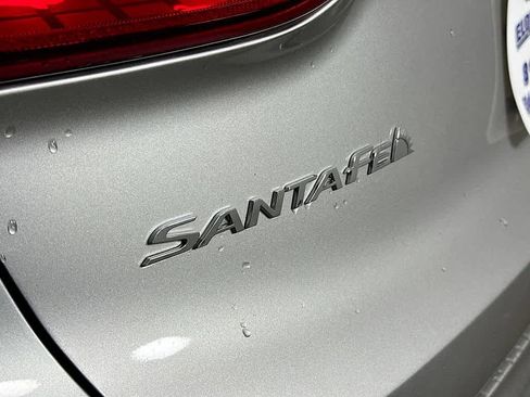 Used 2020 Hyundai Santa Fe Limited image 7