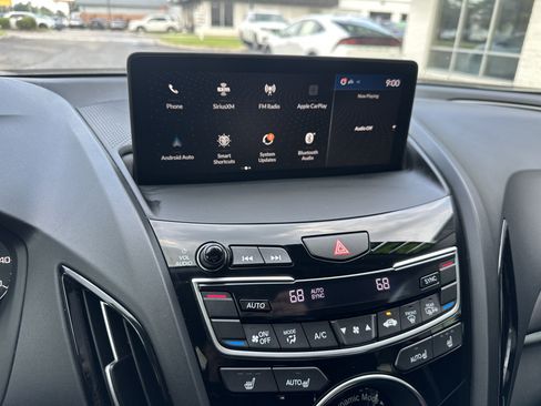 Used 2024 Acura RDX SH-AWD image 17