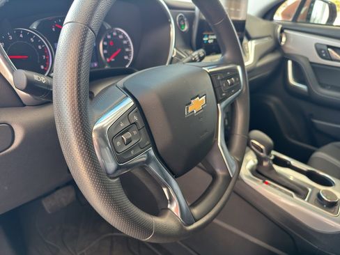 Used 2024 Chevrolet Blazer LT w/ Convenience Package image 9