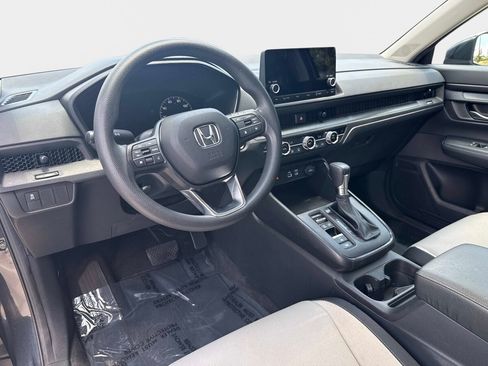 Used 2023 Honda CR-V EX image 15