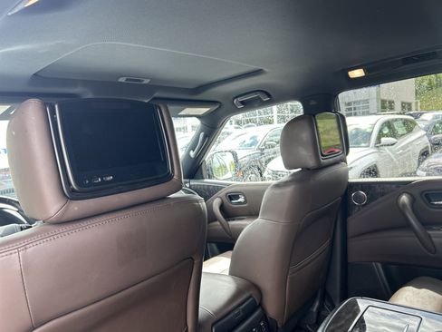 Used 2023 Nissan Armada Platinum w/ Captain's Chairs Package AWD/4WD image 30
