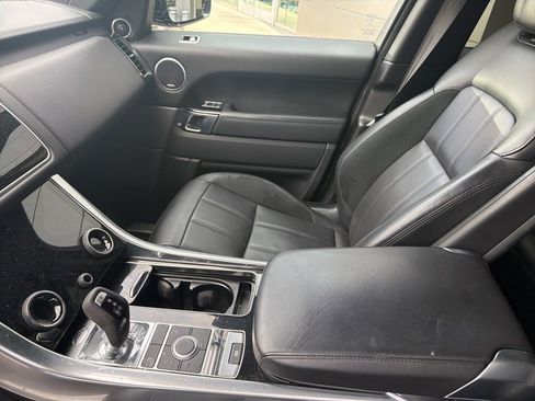 Used 2020 Land Rover Range Rover Sport HST image 15