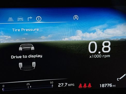 Used 2024 Kia Sportage SX image 12