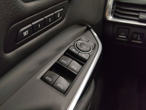 Used 2019 Cadillac XT4 Premium Luxury image 27