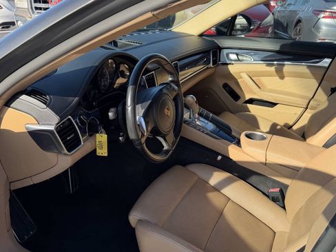 Used 2016 Porsche Panamera Edition RWD image 20