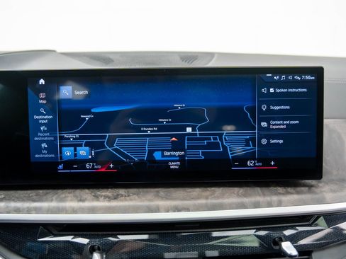 Used 2023 BMW X7 xDrive40i w/ M Sport Package image 28