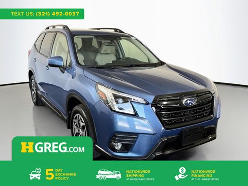 Used 2024 Subaru Forester Premium AWD/4WD image 1