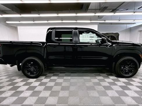 New 2026 Nissan Frontier SV w/ All-Weather Content Package AWD/4WD image 19