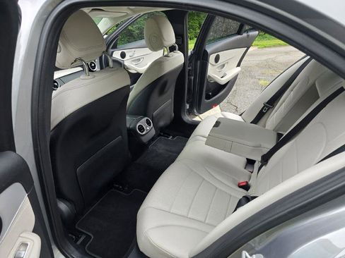 Used 2015 Mercedes-Benz C 300 Sedan image 33