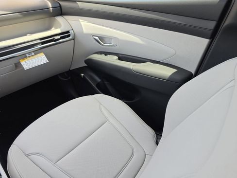 New 2026 Hyundai Tucson SEL FWD image 19
