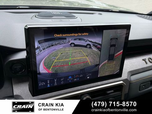 Used 2025 Toyota Tacoma 4x4 Double Cab Hybrid w/ Tow Tech Package image 15