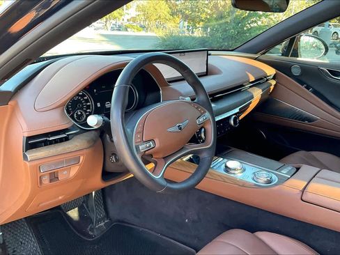 Used 2024 Genesis G80 image 14