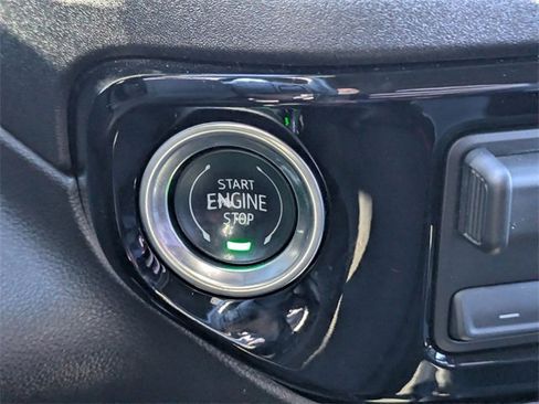 Certified 2024 Chevrolet Silverado 2500 ZR2 w/ Technology Package image 24