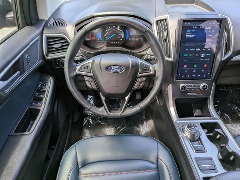 Certified 2024 Ford Edge SEL w/ Sport Appearance Package AWD/4WD image 20