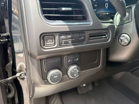 Used 2022 Chevrolet Tahoe RST w/ Luxury Package RWD image 21
