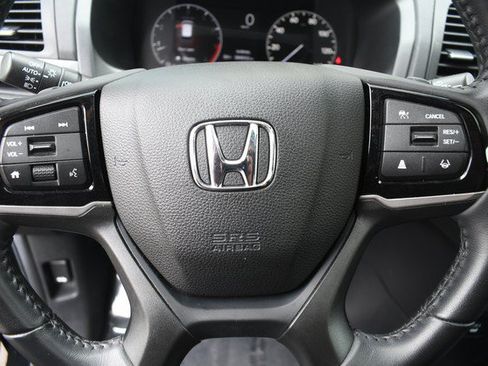 Used 2025 Honda Odyssey EX-L image 32