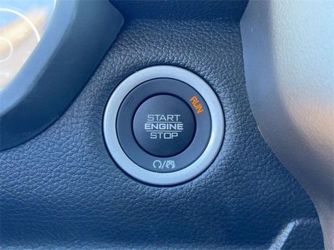 New 2026 RAM 1500 4x4 Crew Cab image 24