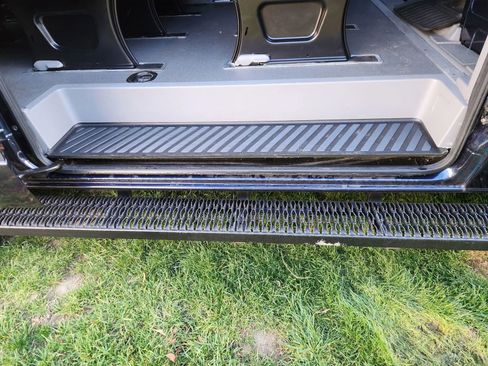 Used 2016 Mercedes-Benz Sprinter 2500 image 11