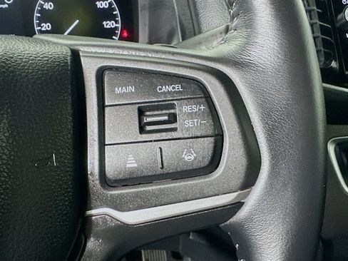 Used 2025 Honda Ridgeline Sport image 10