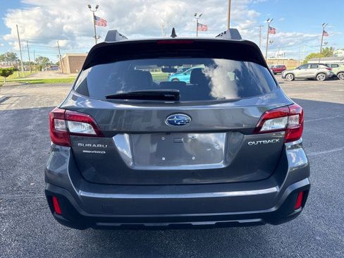 Used 2019 Subaru Outback 2.5i Premium image 4