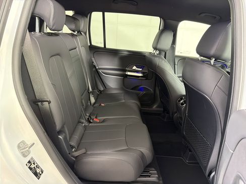 Used 2026 Mercedes-Benz GLB 250 4MATIC image 28