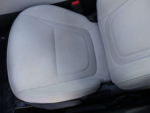 Used 2025 Hyundai Tucson SE image 28