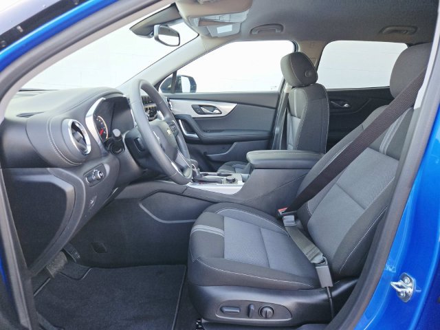 New 2026 Chevrolet Blazer LT w/ Convenience Package FWD image 11