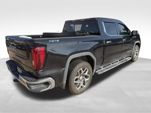 Used 2025 GMC Sierra 1500 SLT w/ SLT Premium Plus Package AWD/4WD image 5