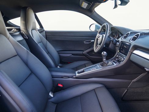 Used 2025 Porsche 718 Cayman S image 72