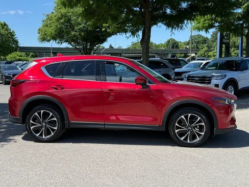 Used 2023 MAZDA CX-5 AWD 2.5 S w/ Premium Package image 5
