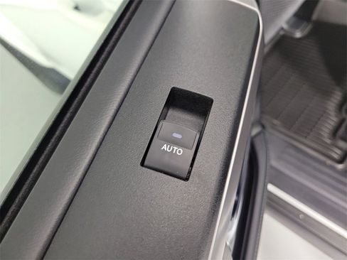 Used 2024 Toyota 4Runner SR5 Premium w/ Moonroof Package image 12