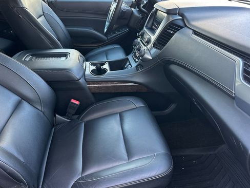 Used 2017 Chevrolet Tahoe LT w/ Luxury Package AWD/4WD image 16