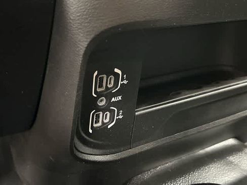 Used 2022 RAM 3500 Tradesman w/ Chrome Appearance Group AWD/4WD image 25