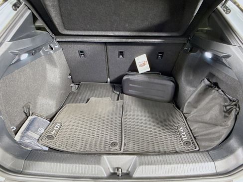 Used 2022 Volkswagen ID.4 Pro image 25