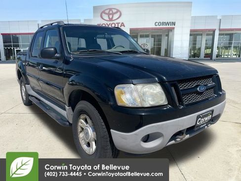 Used 2001 Ford Explorer Sport Trac 4x4 image 1
