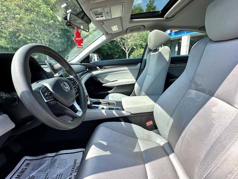 Used 2020 Honda Accord EX image 15
