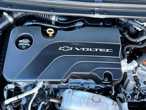 Used 2017 Chevrolet Volt LT w/ Comfort Package image 33