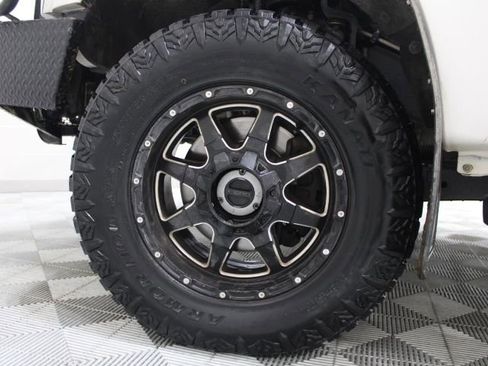 Used 2015 Ford F350 Lariat w/ Lariat Ultimate Package image 37