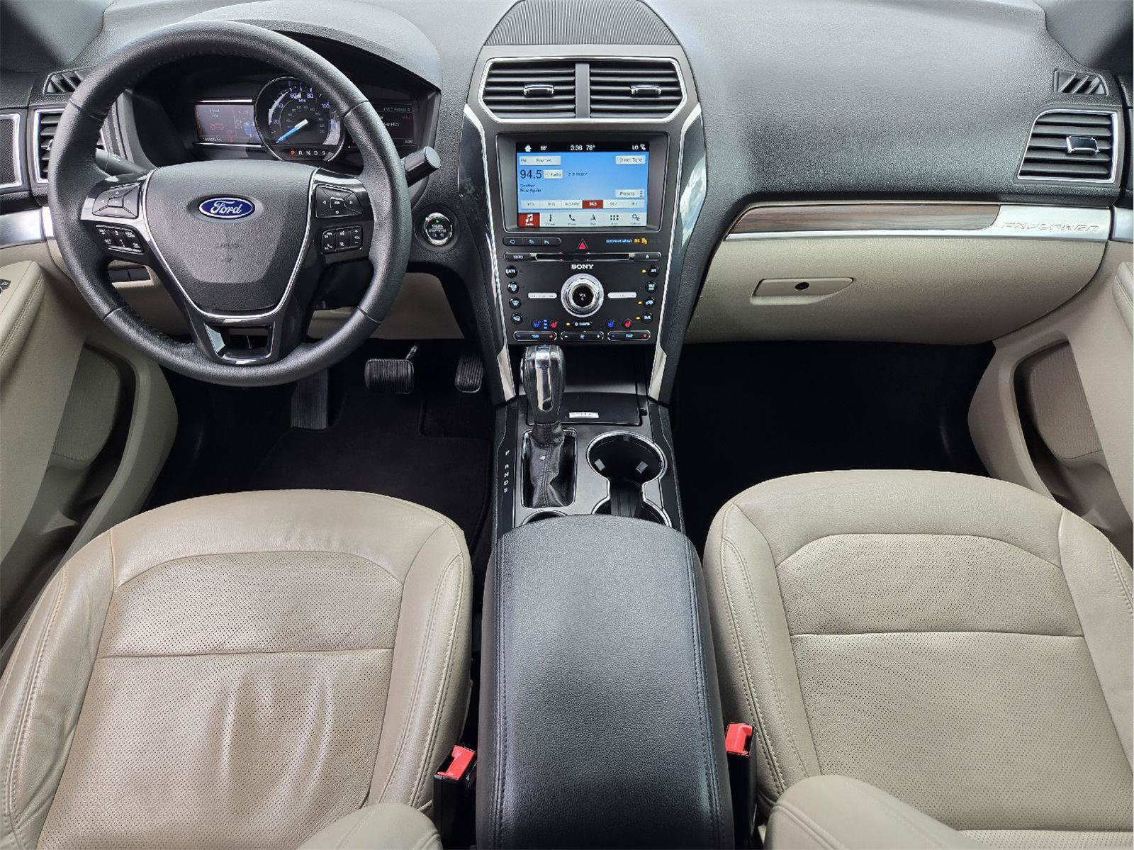 Used 2018 Ford Explorer Limited w/ Equipment Group 301A FWD image 24