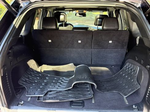 Used 2014 Jeep Grand Cherokee Summit AWD/4WD image 14