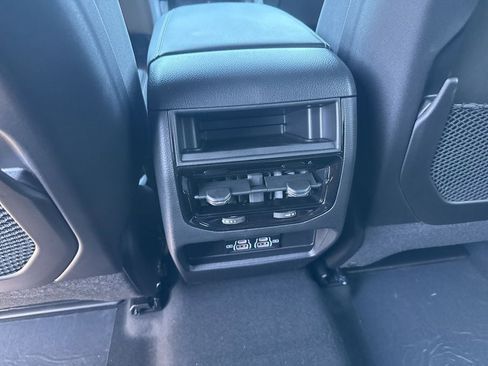 New 2026 Jeep Grand Cherokee Laredo AWD/4WD image 21